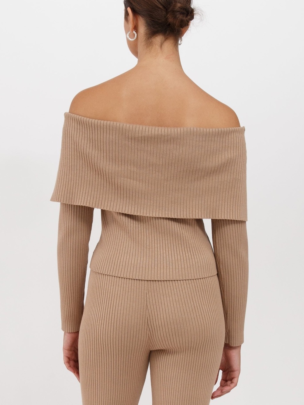 BTL Elle Off-Shoulder Ribbed Knit Sweater - Picture 2 of 6